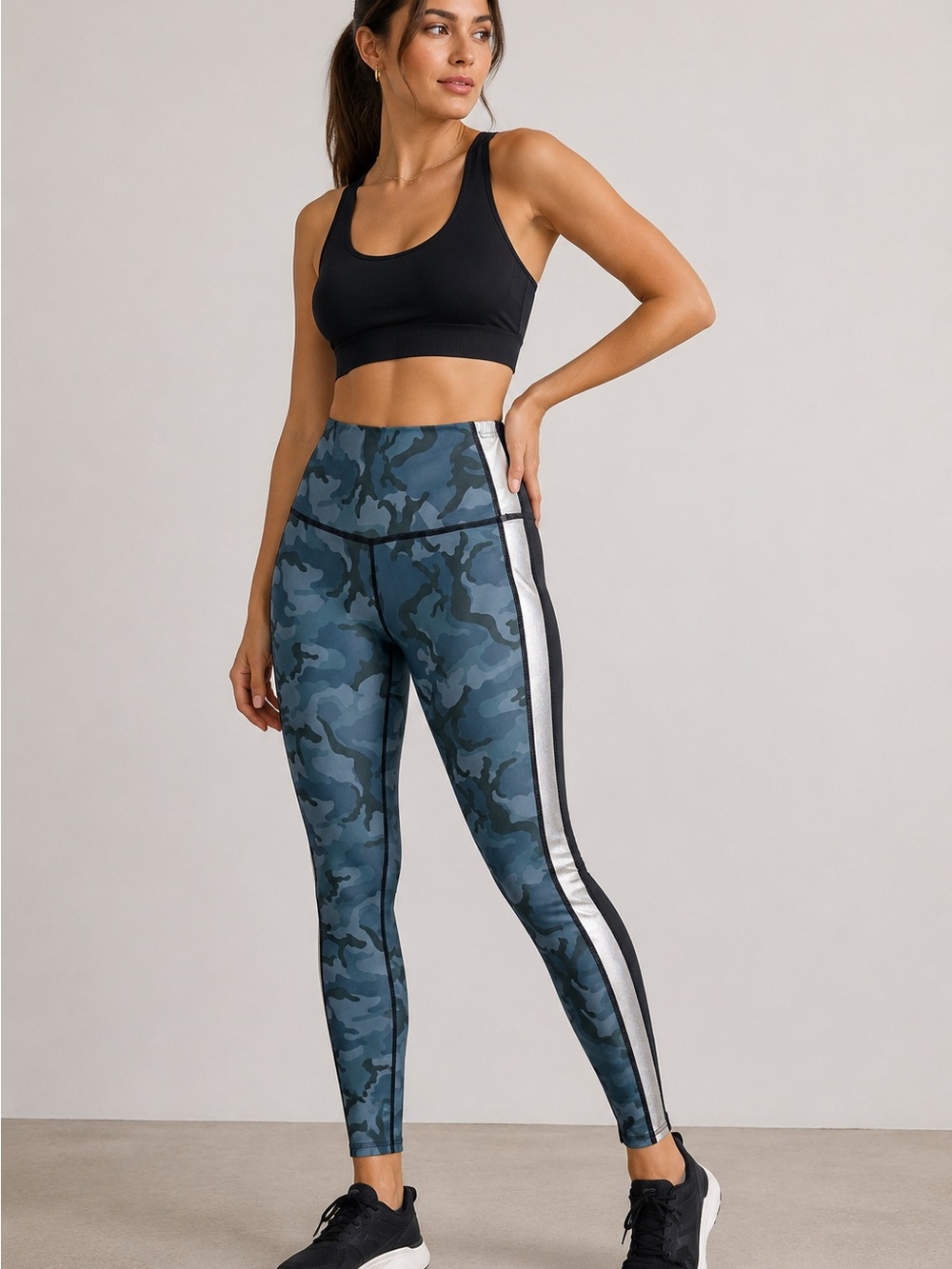 Veronica Beard x Bandier Ronda Legging in Camo – Size L